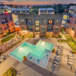 Springtime vibes meet summertime heat at our sparkling pool! 🌸☀️ As temperatures rise and flowers bloom, there's no better way to embrace the season. Springtime vibes meet summertime heat at our sparkling pool! 🌸☀️ As temperatures rise and flowers bloom, there's no better way to embrace the season.